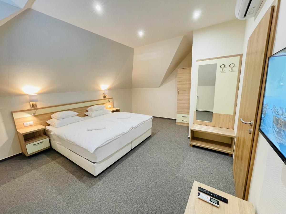 Mikes Deluxe Home Balatonfüred Esterno foto