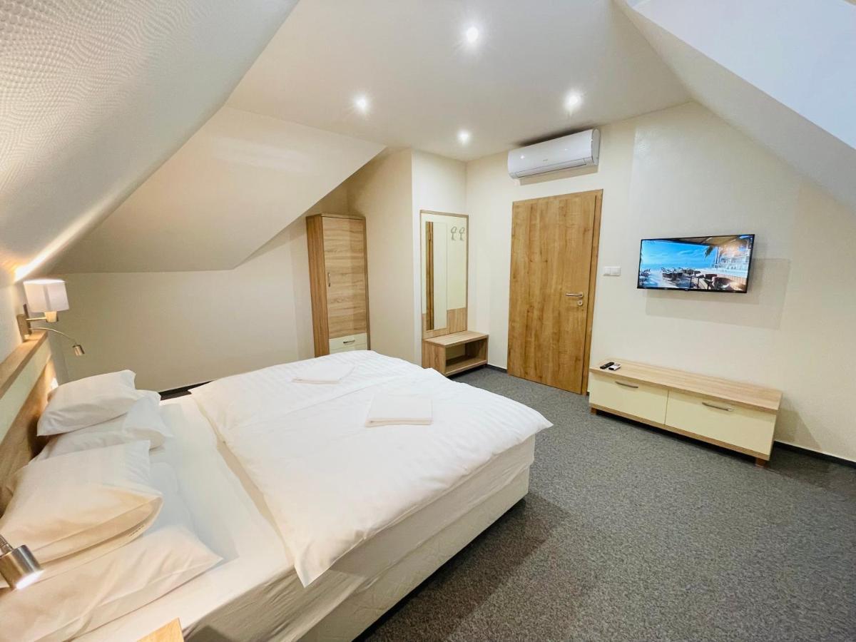 Mikes Deluxe Home Balatonfüred Esterno foto