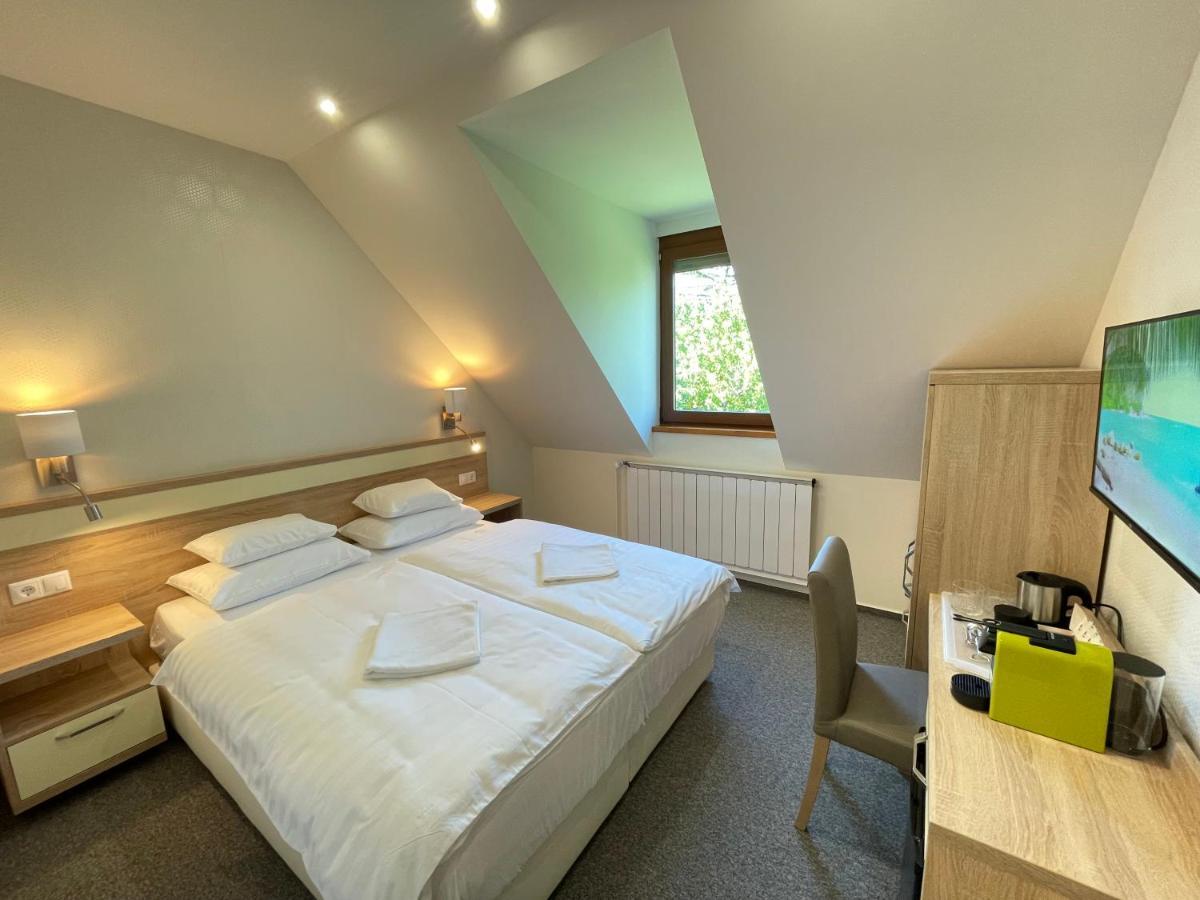 Mikes Deluxe Home Balatonfüred Esterno foto