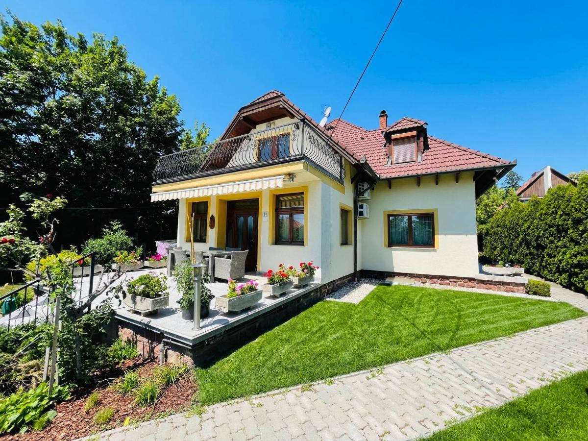 Mikes Deluxe Home Balatonfüred Esterno foto