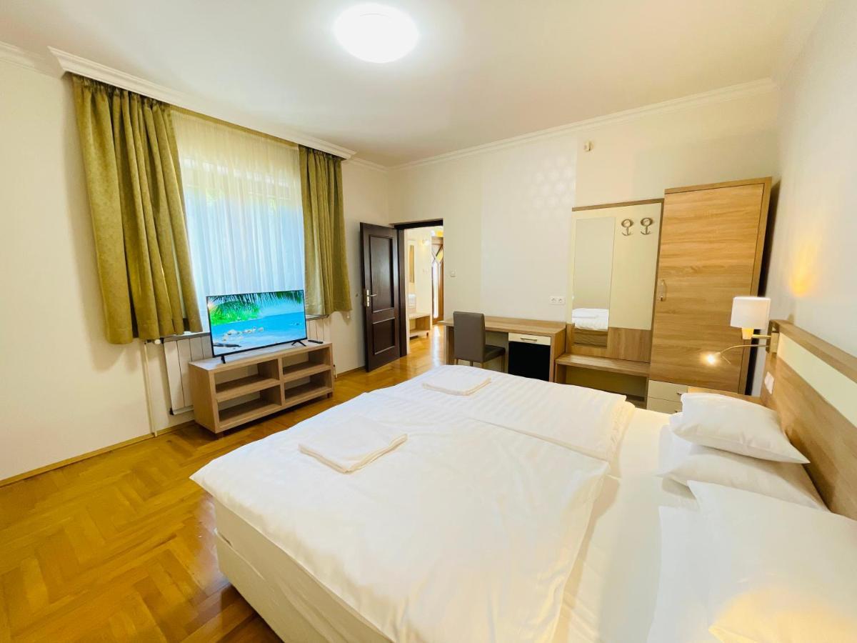 Mikes Deluxe Home Balatonfüred Esterno foto